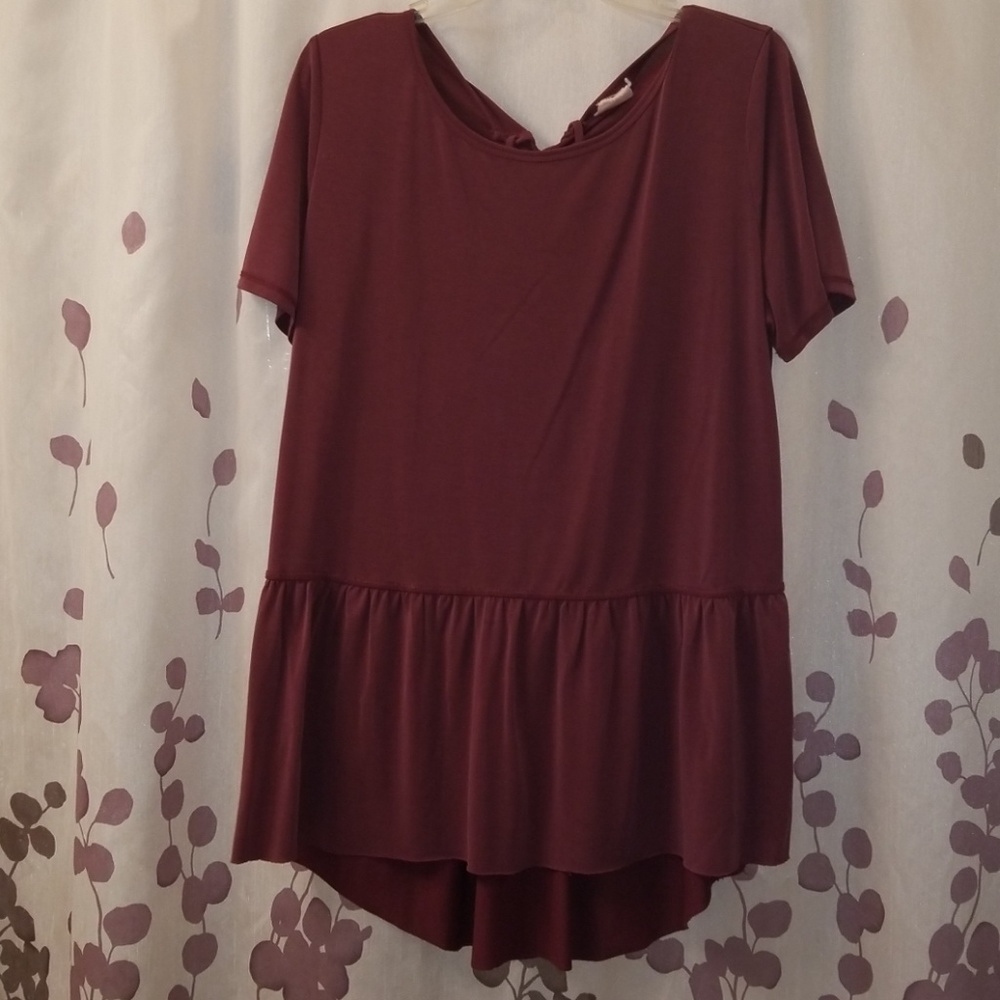 Mote XXL skirted tee